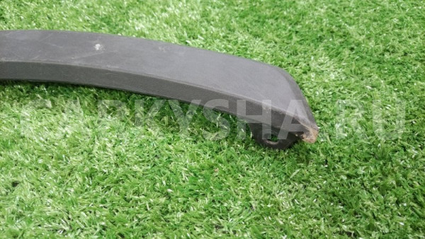 Накладка крыла Toyota Rav4 Toyota RAV 4 оригинальный номер 7560242160