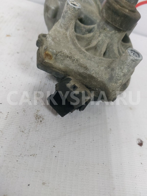 Моторчик стеклоочистителей Hyundai Solaris Hyundai Solaris оригинальный номер 981101R000