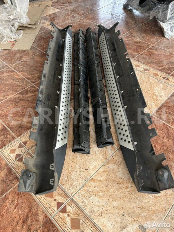 Пороги алюминиевые BMW X5 E70 N62B48 2008 BMW X5 оригинальный номер 51 77 7 163 555