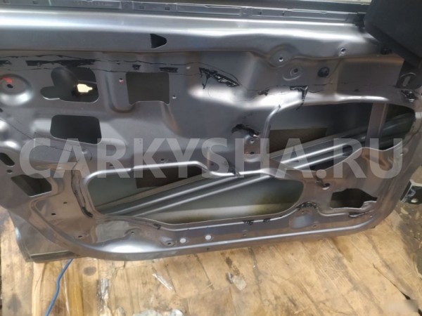 Дверь передняя левая BMW X3 E83 BMW X3 