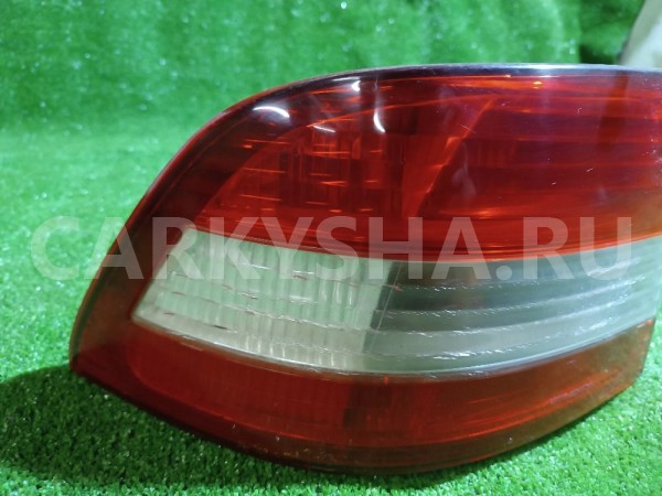 Фонарь задний наружный левый Toyota Windom 