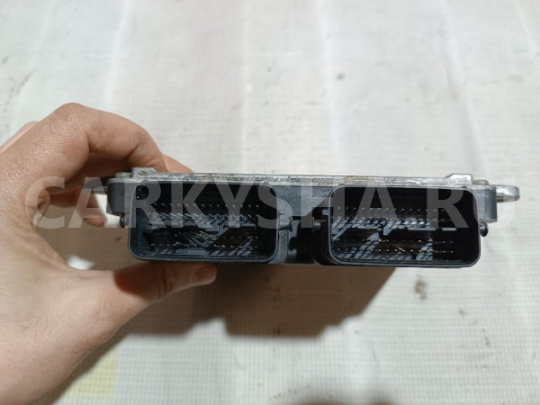 Блок управления двигателем Mazda 3 оригинальный номер LFAE18881F