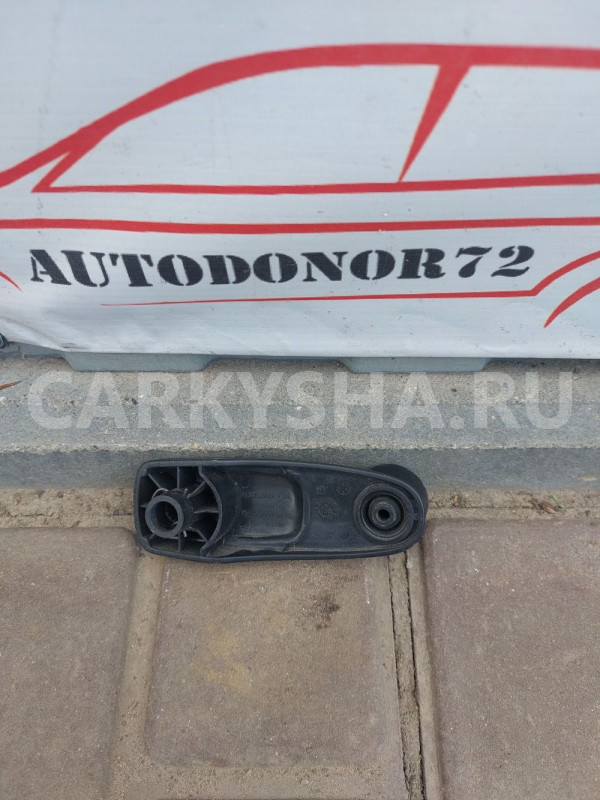 Ручка стеклоподъемника Peugeot 308 Citroen C3 оригинальный номер 9653797777