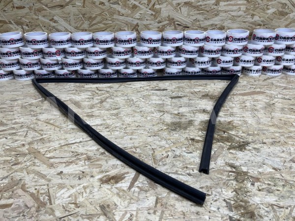 Уплотнитель  передней правой двери Jetour X50 оригинальный номер 51B31A052FL