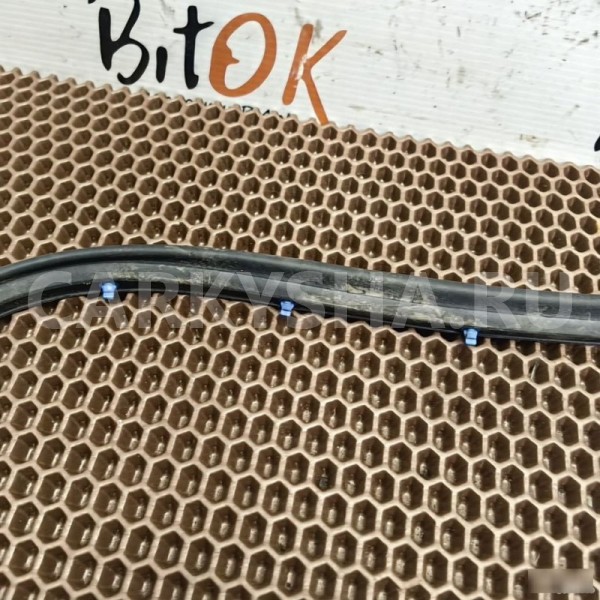 Уплотнитель BMW X1 