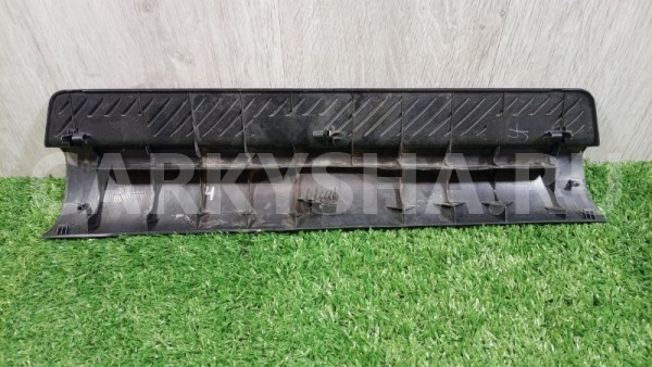 Накладка порога внутренняя передняя правая Mazda Mazda 6 