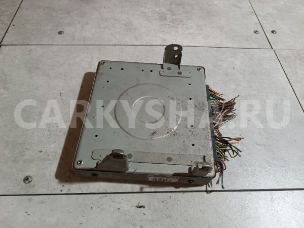 Блок управления двигателем Mitsubishi Diamante оригинальный номер MD347026