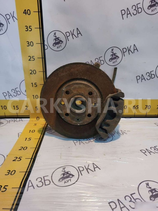 Кулак поворотный Volvo 460 Volvo 460 