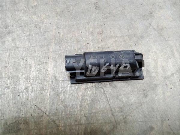 Фонарь подсветки номера Renault Laguna III 2007-2012 Renault 12 оригинальный номер 8200480127