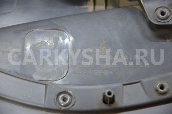 Обшивка двери передней левой Nissan Almera 