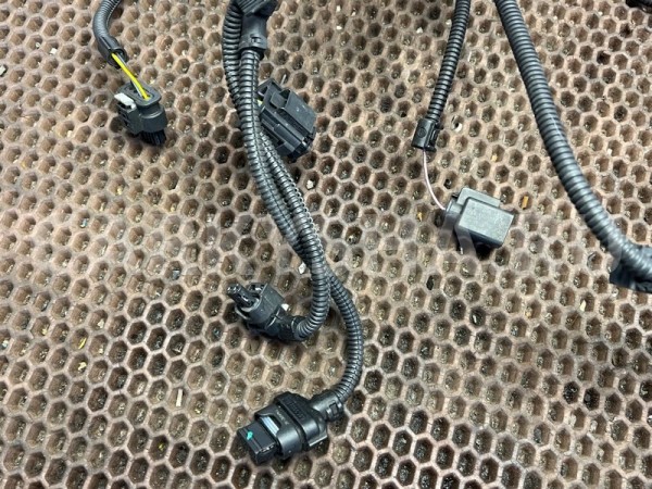 Коса двигателя BMW X1 