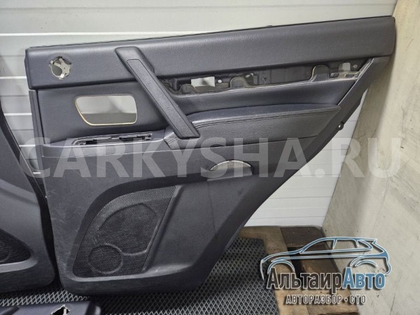Обшивка карта двери Pajero 4 черная левая правая Mitsubishi i 