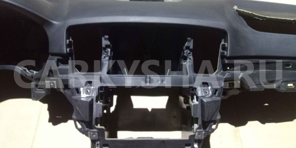 Торпедо Mercedes-Benz M-класс W166 (2011—2015) Mercedes-Benz M-klasse 