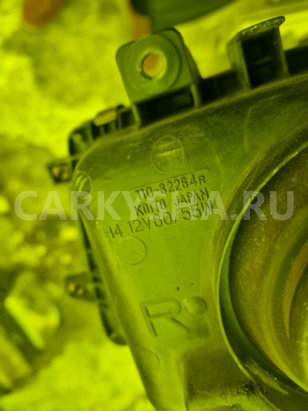 Фара Suzuki Every 