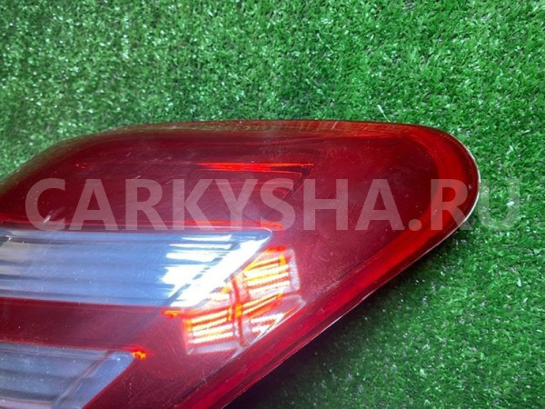Стоп-сигнал Toyota RAV 4 оригинальный номер 8156142120