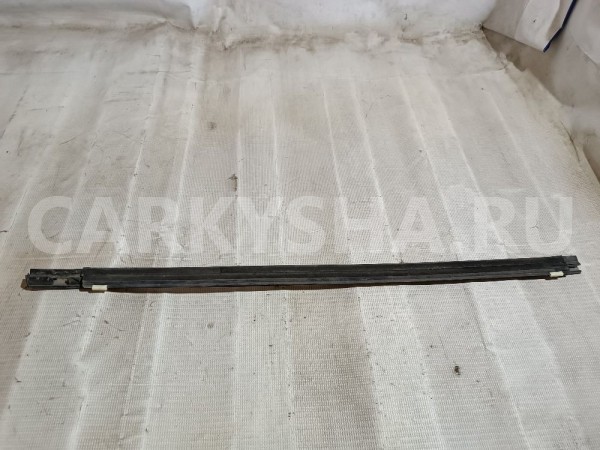 Накладка стекла переднего левого Hyundai Sonata 