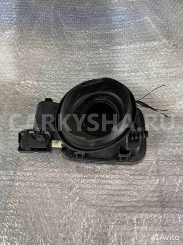 Лючок бензобака BMW X1 E84 N46B20 2010 BMW X1 оригинальный номер 41 00 2 990 139