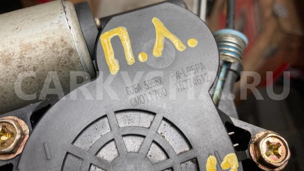 Стеклоподъемник передний левый  Mazda 6 GG Land Rover Range Rover оригинальный номер GJ6A5958X