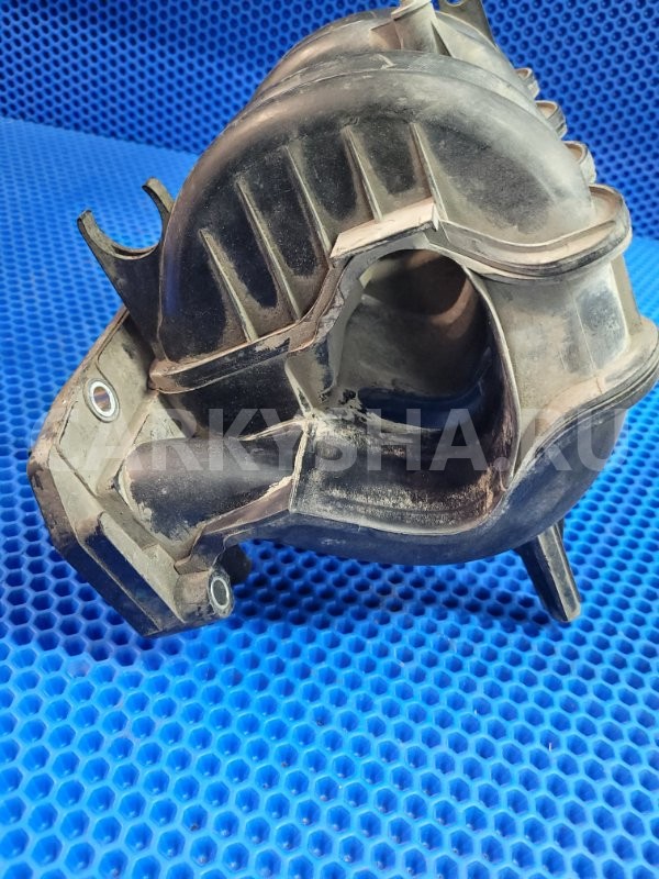 Впускной коллектор Renault Logan 2014 7700273860 L8MV K7M Renault Logan 
