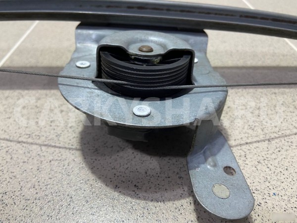 Стеклоподъемник передний левый Renault Logan 2006 Renault 20 оригинальный номер 400726D