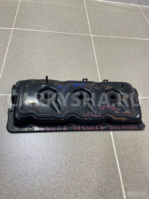Клапанная крышка правая Audi A6 2000 г Audi 200 оригинальный номер 059103470H