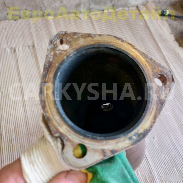 Приемная труба глушителя Audi Q7 Q8 VW Touareg CR7 Audi Q7 оригинальный номер 4M0253350CD