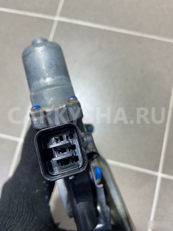 Стеклоподъемник задний правый Honda Life 2004 г Honda Life 