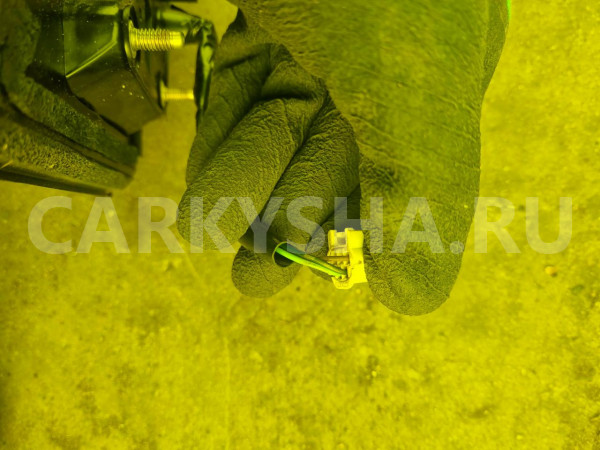 Зеркало Toyota Succeed 