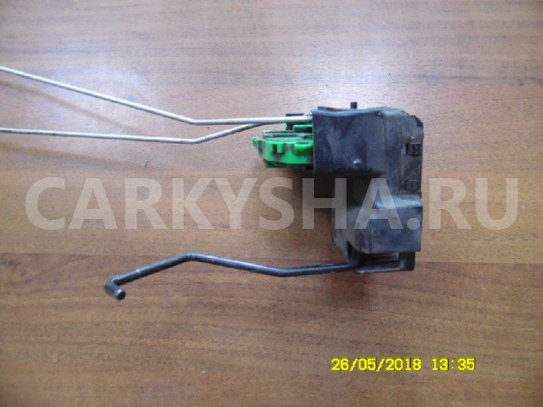 Замок двери Hyundai Solaris I (2010—2014) Hyundai Solaris оригинальный номер 814101R020