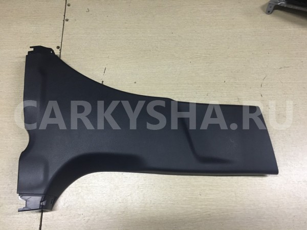 Обшивка средней правой стойки нижняя Toyota Corolla XII (E210) – седан оригинальный номер 62413-02370-C0