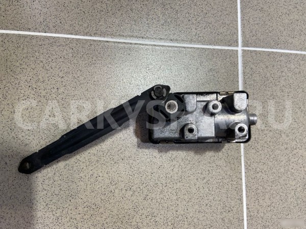 Актуатор турбины левый Volkswagen Phaeton 2006 Volkswagen Phaeton оригинальный номер 6NW009228