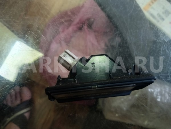 Плафон подсветки номера Mitsubishi Asx 2010-2020 1141261 Mitsubishi ASX 