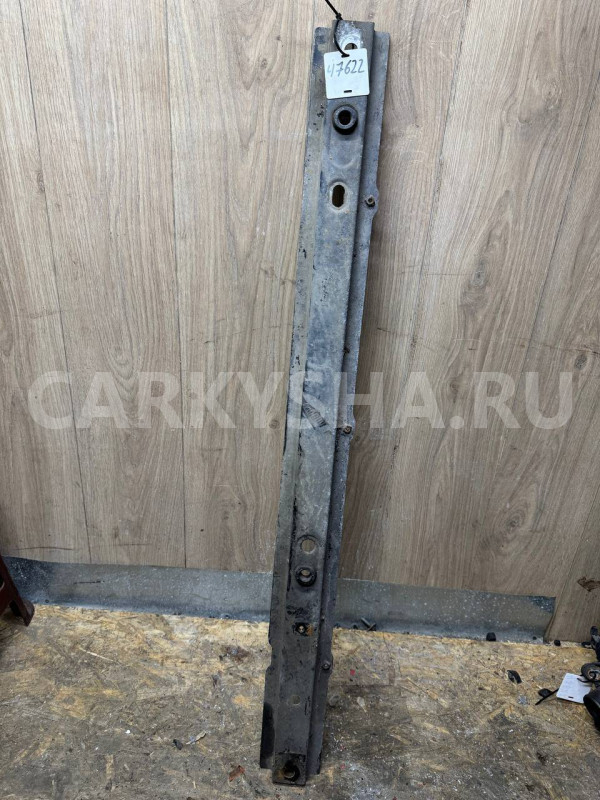 Балка под радиатор Renault Trafic 2001- Renault 20 оригинальный номер 8200525863