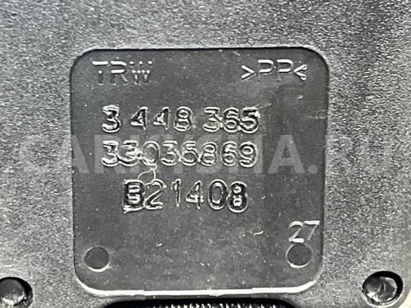 Замок ремня средний BMW X3 оригинальный номер 72 11 3 448 365, 72 11 3 448 365, 72113448365, 3448365, 72 11 3 403 562, 72113403562, 3403562