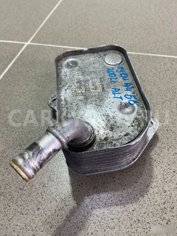 Радиатор масляный (Теплообменник) Audi A4 2002 г Audi 200 оригинальный номер 06B117021