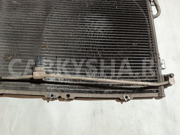 Радиатор кондиционера (конденсер) Kia Sorento 