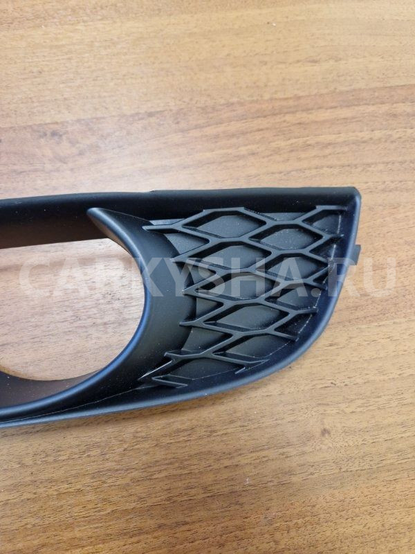 Решетка бампера левая птф audi q7 09-15 (s-line) Audi 200 оригинальный номер STAU30219B2