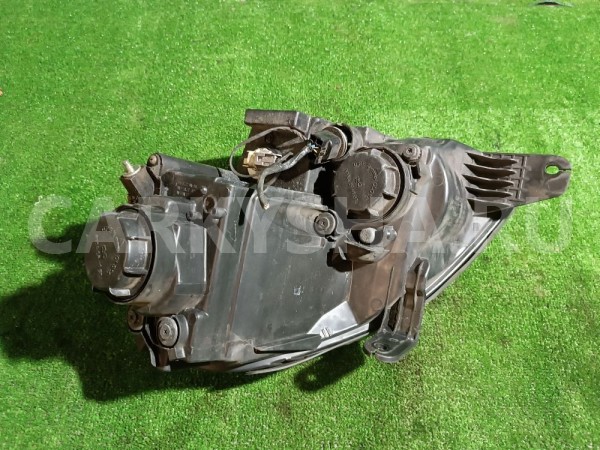 Фара правая Ssang Yong Rexton 