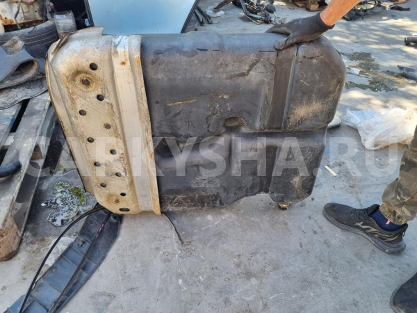 Бензобак Honda Stepwgn 