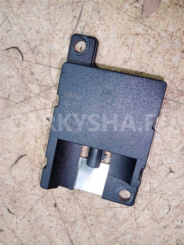Название детали Блок Bluetooth Модель BMW X3 E83 рест BMW X3 оригинальный номер 84506928461