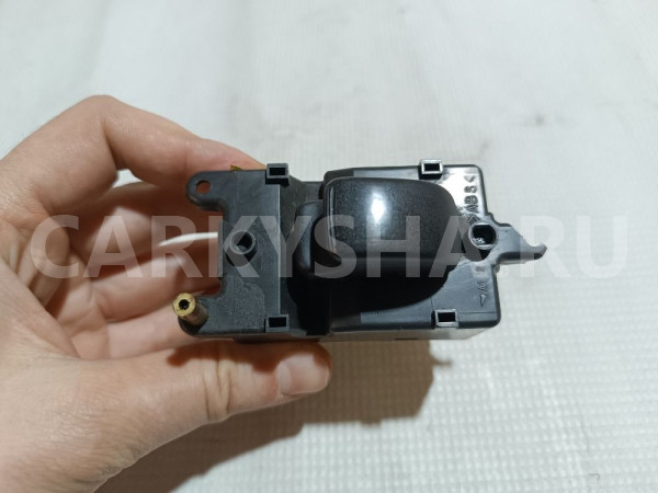 Кнопка стеклоподъемника Mitsubishi Diamante оригинальный номер MR738481