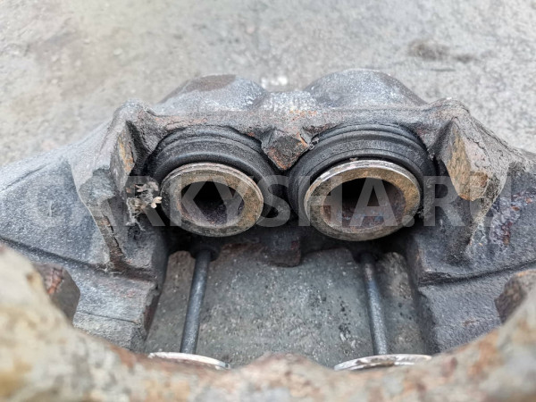 Суппорт передний правый Mercedes CL C140 Mercedes-Benz CL-klasse оригинальный номер A0004208583
