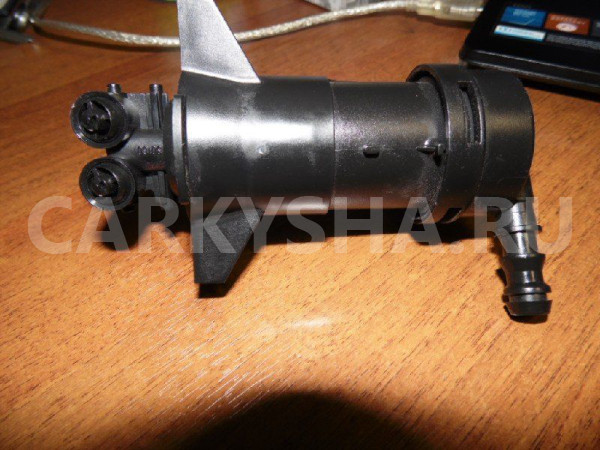 Форсунка омывателя фары Audi A4 B7 2009 новая Audi 200 оригинальный номер 8E0955101E