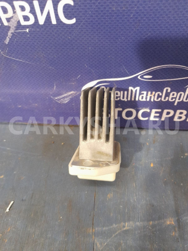 Резистор печки Ssang Yong Actyon New Ssang Yong Actyon оригинальный номер 6811834000
