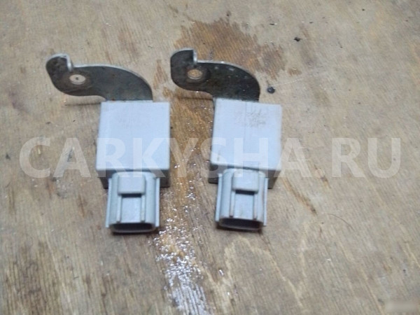 Реле Toyota Corolla Auris Toyota Auris оригинальный номер 90980-04196