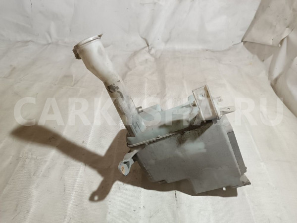 Бачок омывателя Mitsubishi Lancer оригинальный номер MR570436