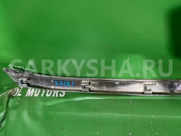 Молдинг капота Toyota Camry 2012-2014 7577006010 50 Toyota Camry 