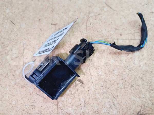 Название детали Датчик удара Модель BMW X3 F25 BMW X3 оригинальный номер 65779224177