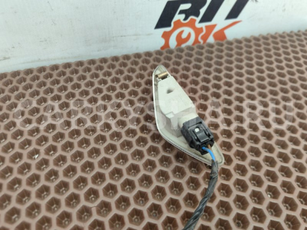 Повторитель поворота BMW X3 оригинальный номер 63 13 7 171 007, 63 13 7 171 007, 63137171007, 7171007