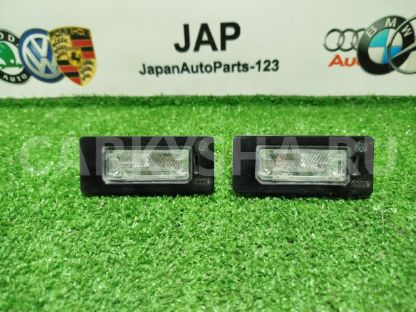 Фонарь подсветки номера Audi Q5 2011 Audi Q5 